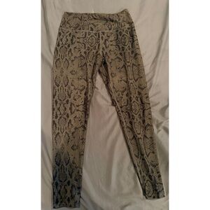 SO Black and Gray Patterned Leggings